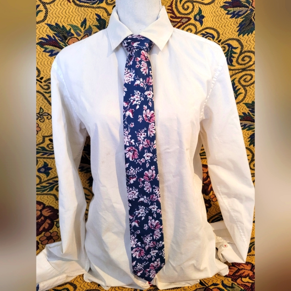 Blue Floral Tie
